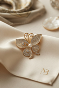 Zirkon Taşlı Gold Renk Kelebek Model Broş 5886